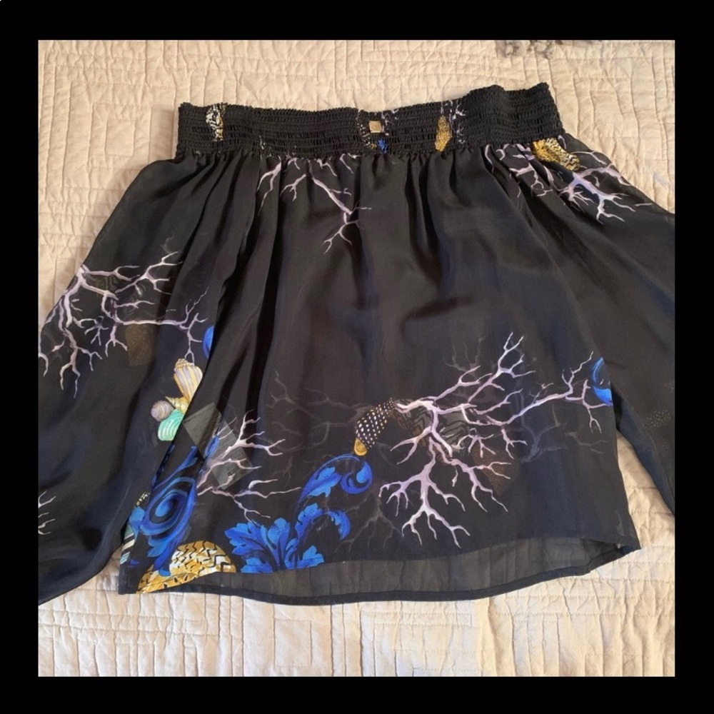 Gianni Versace silk off the shoulder see through top size 40 ( size 4 ) - Picture 2 of 10